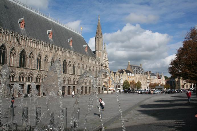 De Heerlyckheid Hotell Ieper Exteriör bild