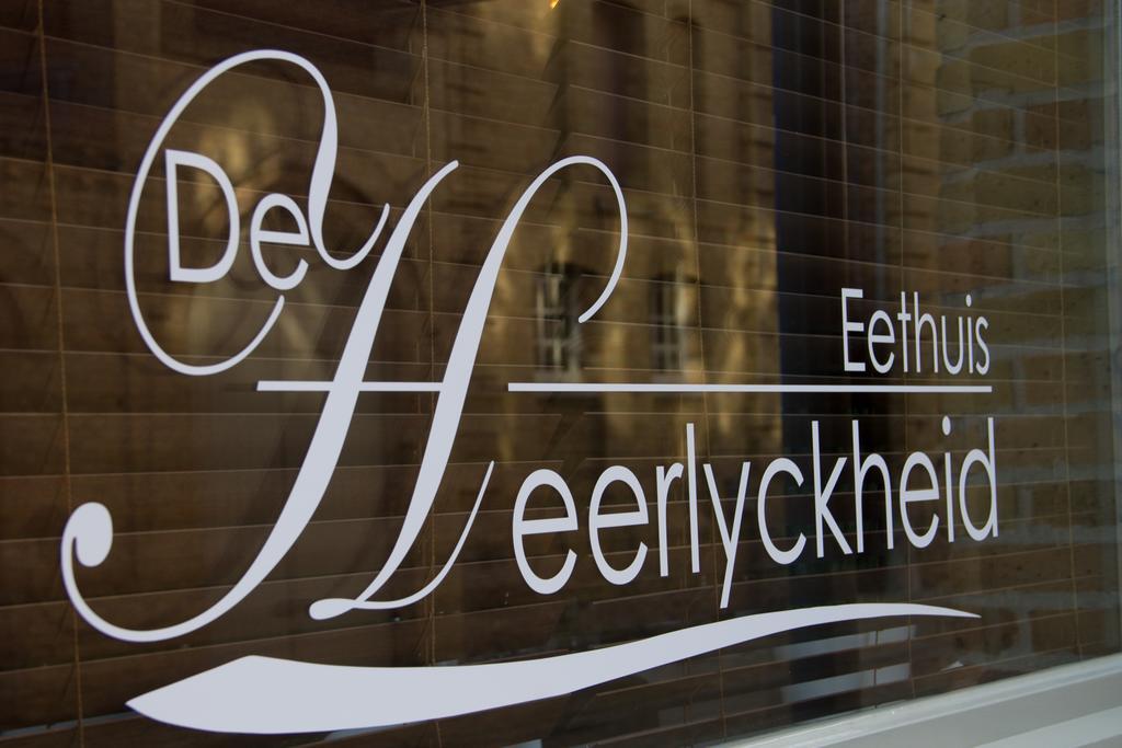 De Heerlyckheid Hotell Ieper Exteriör bild
